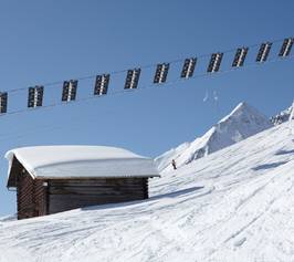 Bild zu Der erste Solarskilift der Welt im Safiental